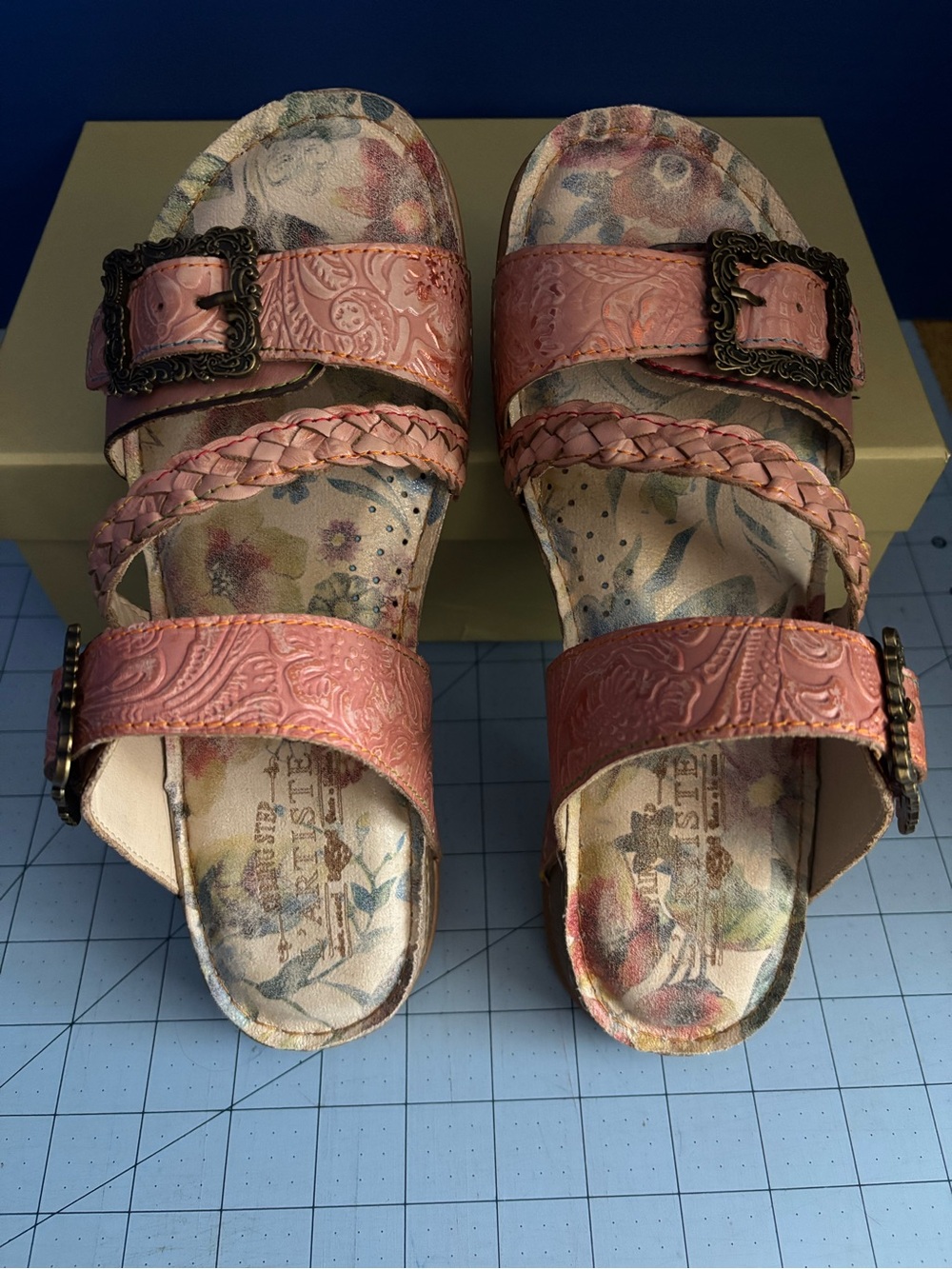 L’Artiste Astra sandal Pink multi 8.5